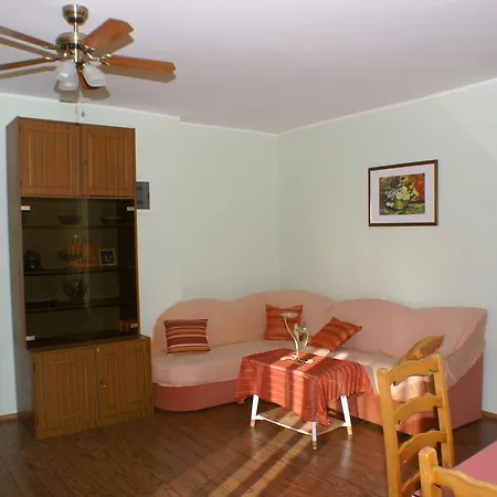 With A Parking Space Brodarica 2969 Guest house 3*