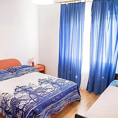 With A Parking Space Brodarica 2969 Guest house